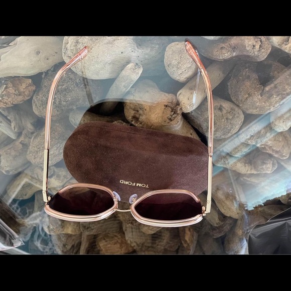 Authentic beautiful TF0809 New w tags great present for Christmas 🎄 - Picture 3 of 9